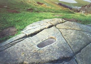 6 urma din Argyll 300x212 Cetateni, loc de inscaunare a domnitorilor Castei IO